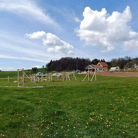 Cowboy'S Land Hotel Visnja Gora Exterior foto